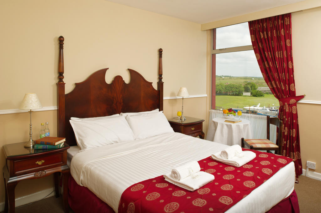 Logues Liscannor Hotel Zewnętrze zdjęcie